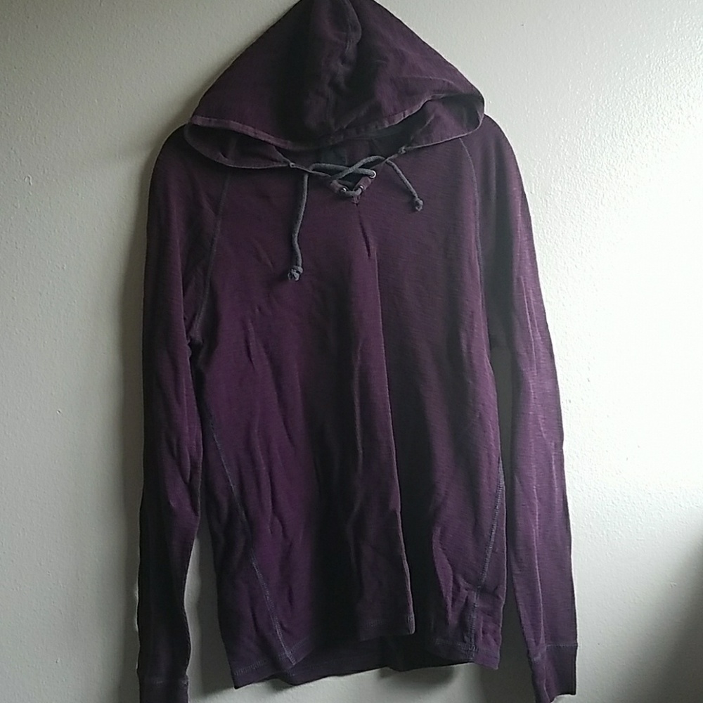Long sleeve Hooded shirt